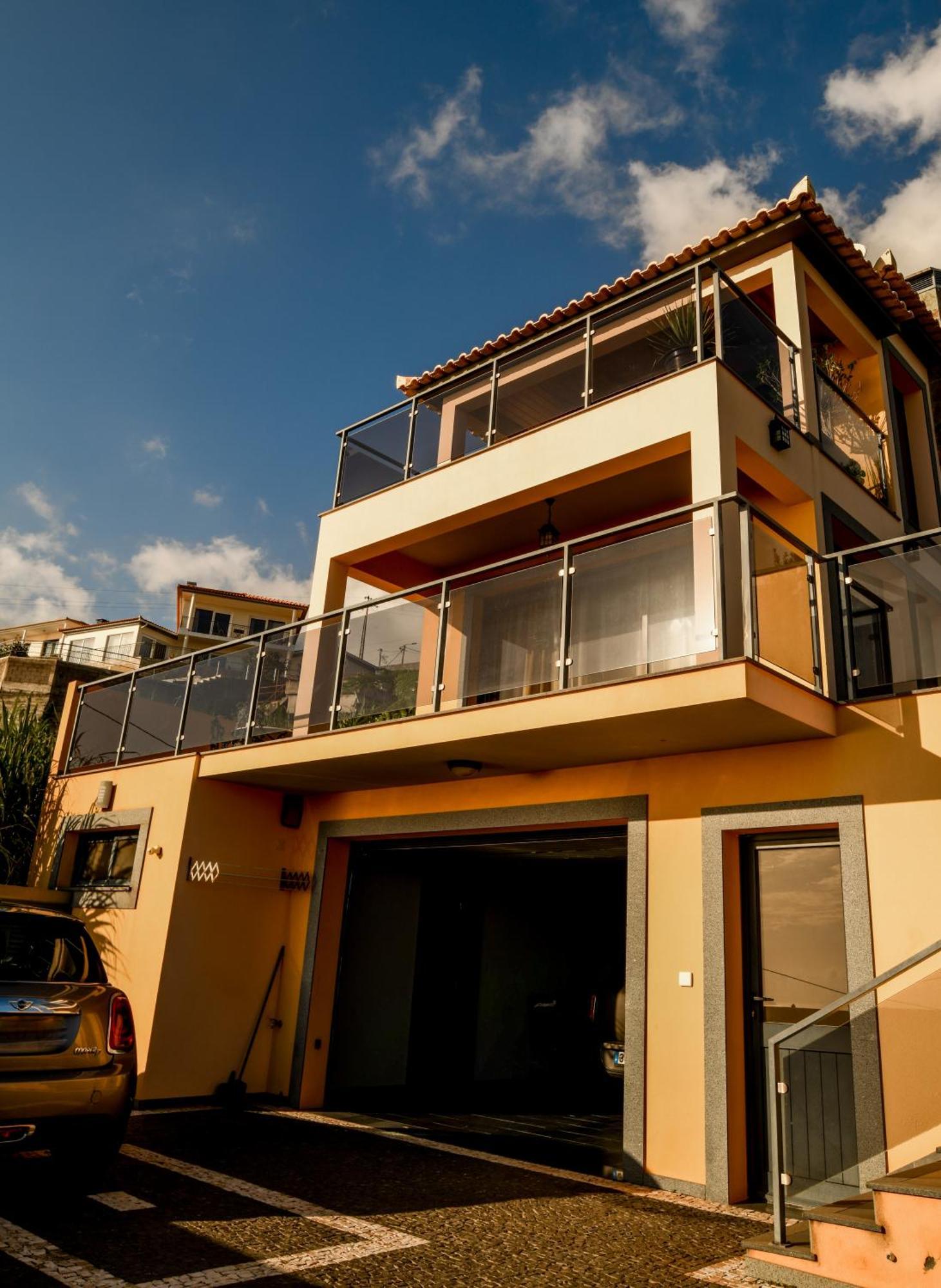 Villa Bairos House - Coastal Escape à Ribeira Brava Extérieur photo