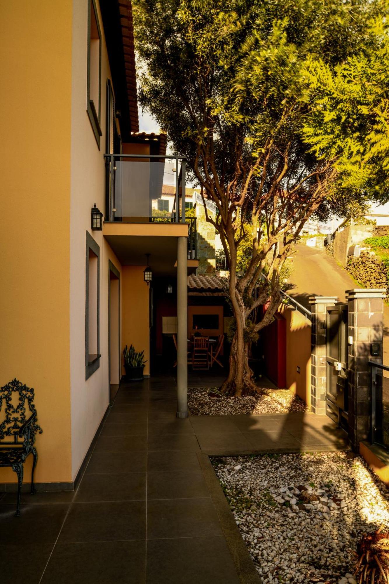 Villa Bairos House - Coastal Escape à Ribeira Brava Extérieur photo